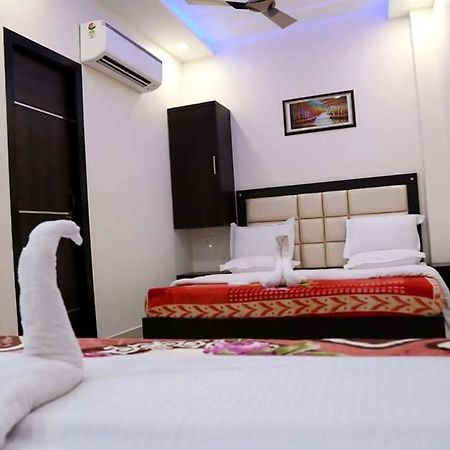 Hotel White Tulip Amritsar Extérieur photo