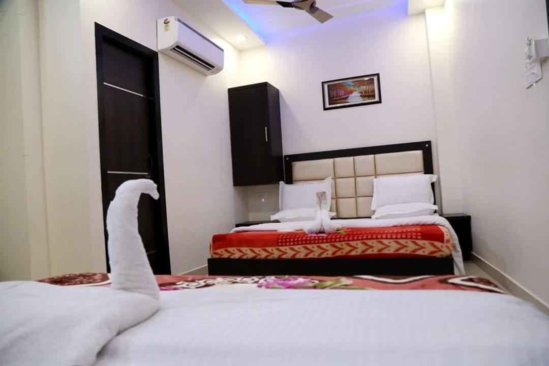 Hotel White Tulip Amritsar Extérieur photo